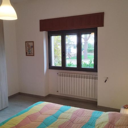 Fabio'S Place Aradeo Kültér fotó